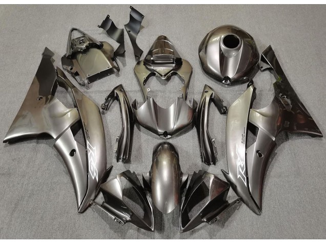 08-16 Liquid Silver Yamaha R6 Motorcycle Fairings