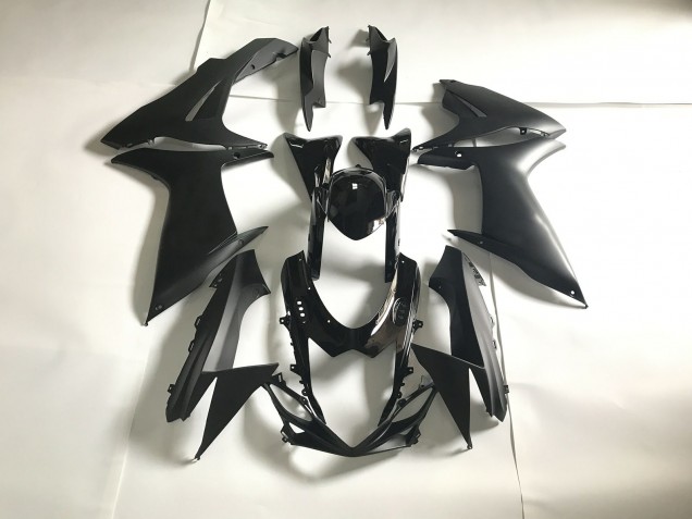 11-24 Gloss and Matte Black Suzuki GSXR 600-750 Motorcycle Fairings